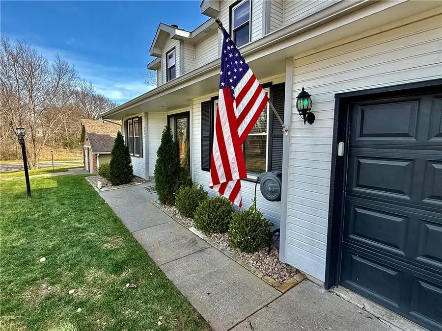 3905 W 8th Street, Lawrence, KS 66049 - #2