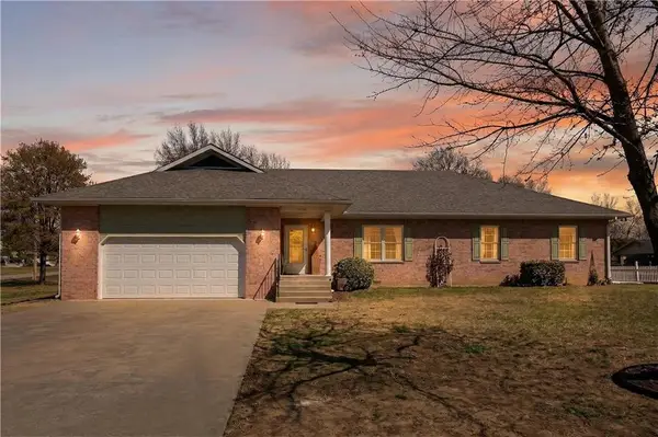 2136 North 8th Street, Independence, KS 67301