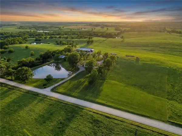 17249 198th Street, Tonganoxie, KS 66086