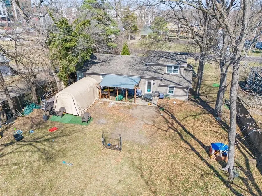 6901 W 82nd Street, Overland Park, KS 66204 - #2