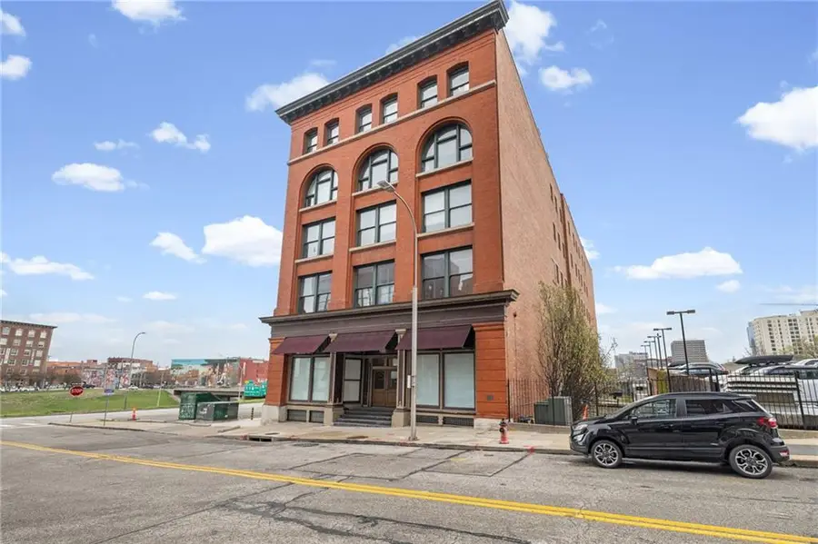 609 Central Street #1507, Kansas City, MO 64105 - #2