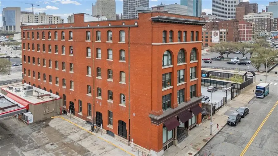 609 Central Street #1507, Kansas City, MO 64105 - #3