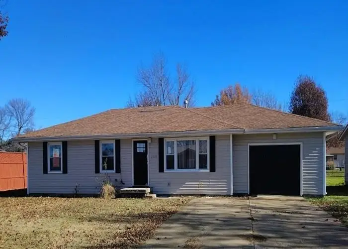 2300 Sunset Avenue, Baxter Springs, KS 66713 - #1