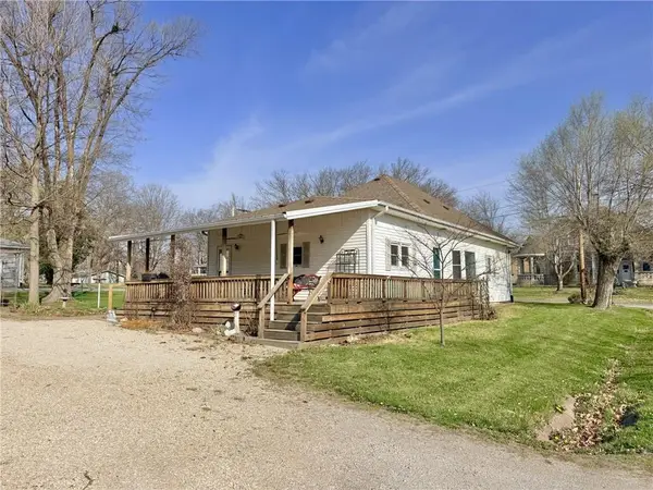 1310 E 13th Court, Trenton, MO 64683