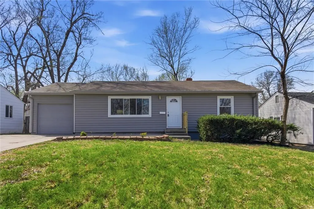 6203 E 147th Terrace, Grandview, MO 64030 - #1