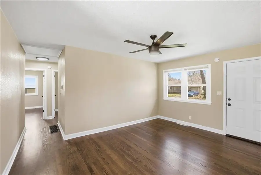 2510 S Crescent Avenue, Independence, MO 64052 - #3