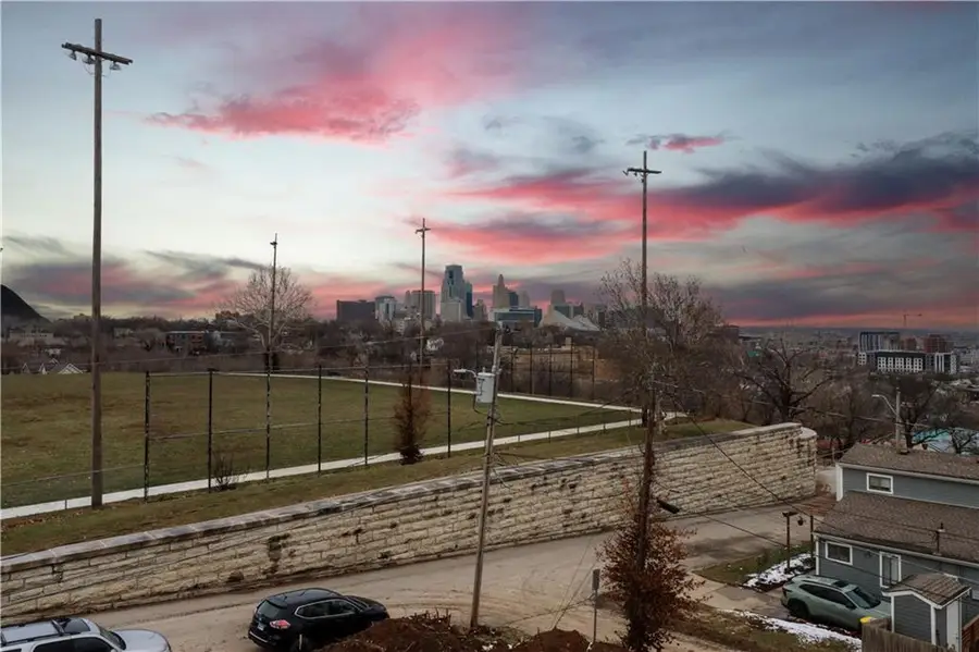 2101 Holly Street, Kansas City, MO 64108 - #2