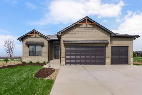 8016 SE Hoot Owl Street, Blue Springs, MO 64014