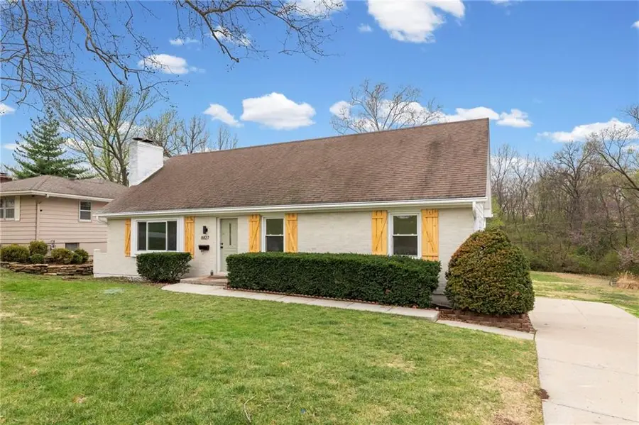 8827 Sni A Bar Road, Kansas City, MO 64133 - #2