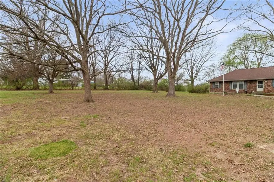 5212 N Galvin Road, Sibley, MO 64088 - #2