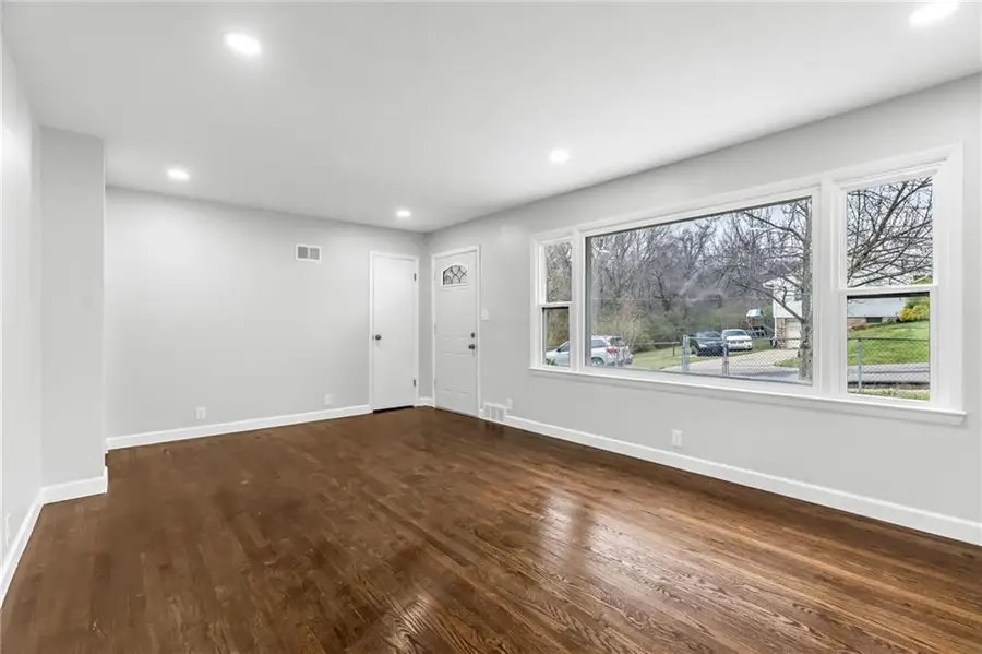 2415 N 53rd Street, Kansas City, KS 66104 - #3