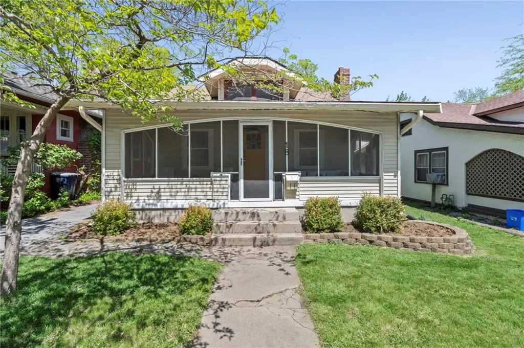 18 E 72nd Street, Kansas City, MO 64114 - #1