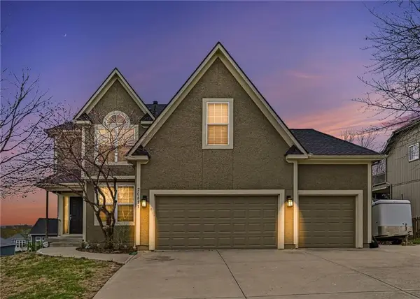 20811 W 48th Street, Shawnee, KS 66218