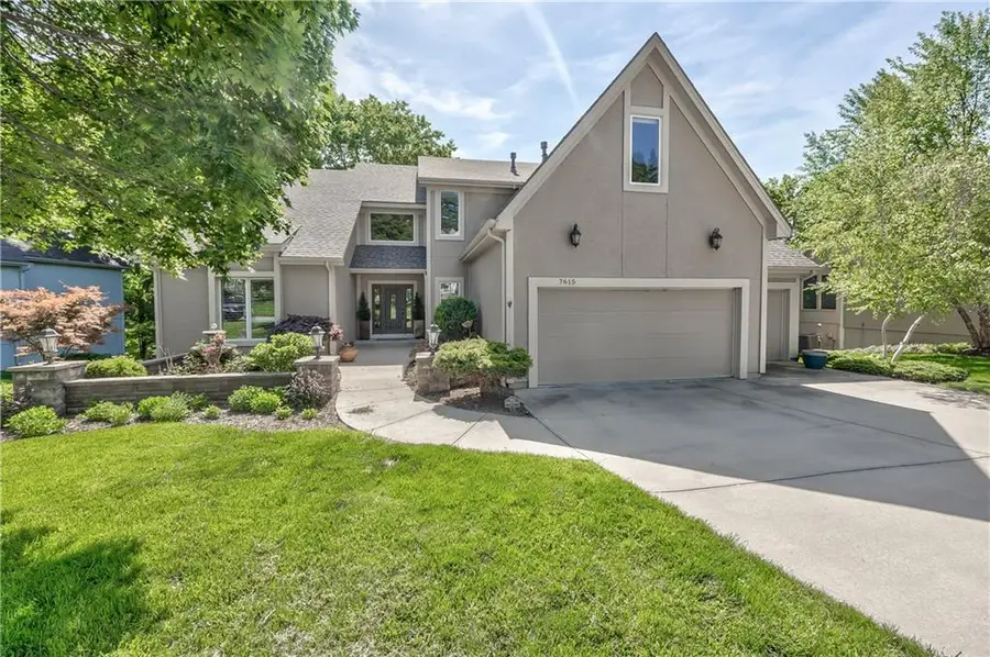 7615 Eicher Drive, Shawnee, KS 66217 - #2