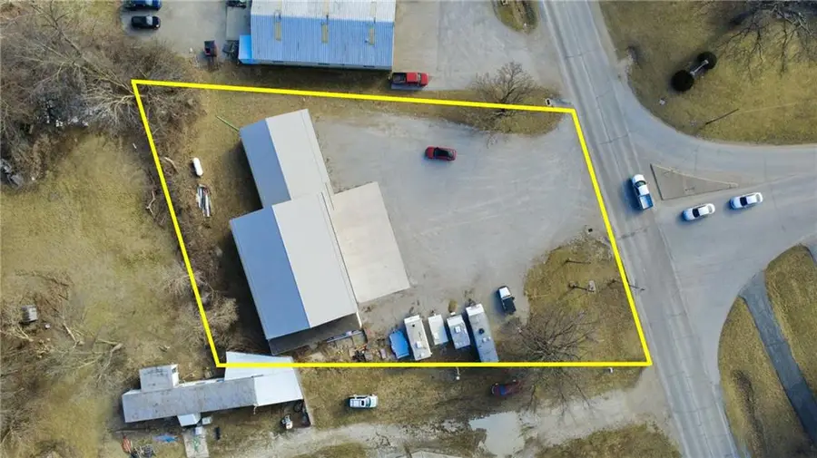 1744 Oklahoma Avenue, Trenton, MO 64683 - #3