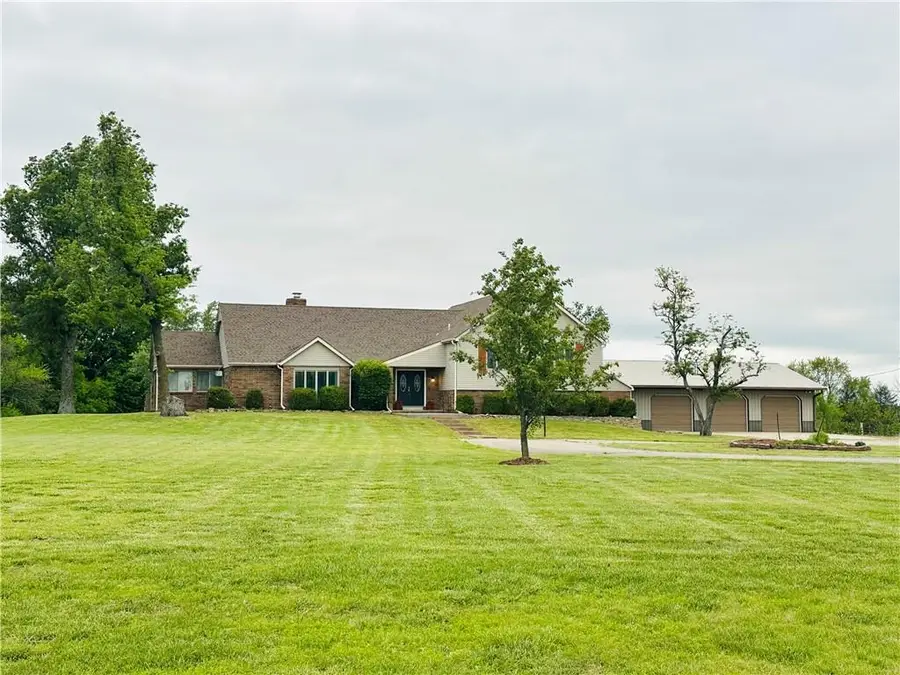 1358 26000 Road, Parsons, KS 67357 - #2