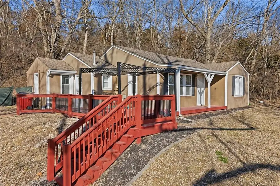 20118 E Truman Road, Independence, MO 64056 - #3