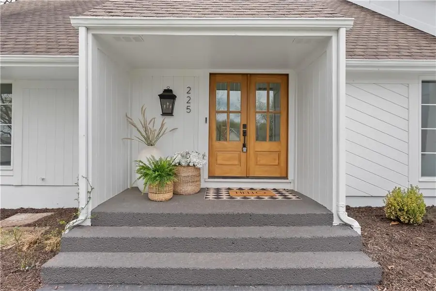 225 NW Hickory Street, Lees Summit, MO 64064 - #3