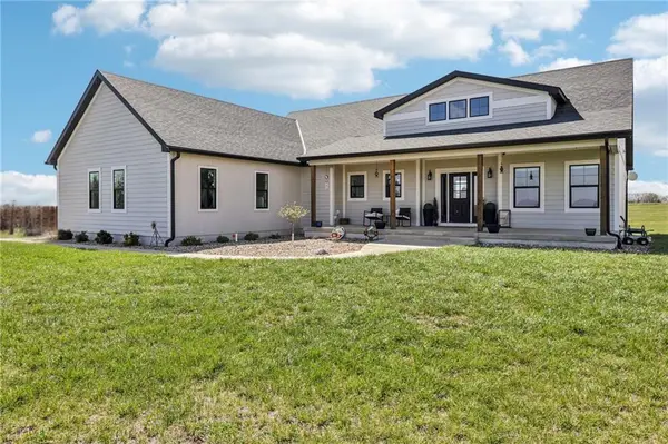 12103 230th Street, Linwood, KS 66052