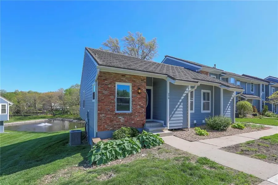 270 NE Bayview Drive, Lees Summit, MO 64064 - #3