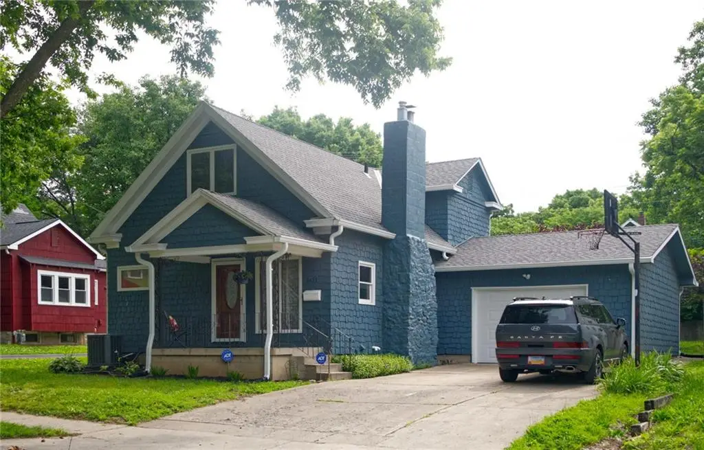 4455 Cambridge Street, Kansas City, KS 66103 - #1