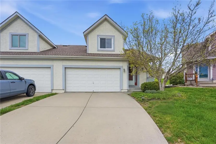 8205 NW Bradford Court, Kansas City, MO 64151 - #2