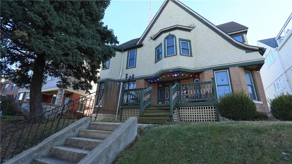 105 E 30th Street, Kansas City, MO 64108 - #1