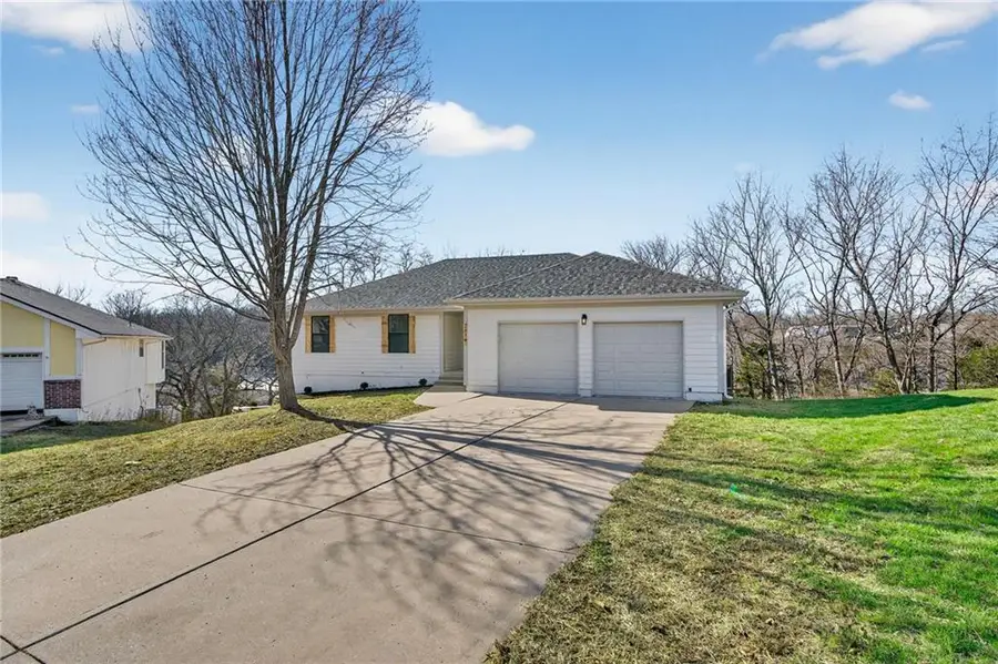 2619 SW Morningside Drive, Blue Springs, MO 64015 - #3
