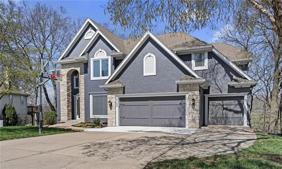 2100 SW Walden Drive, Lees Summit, MO 64081 - #2