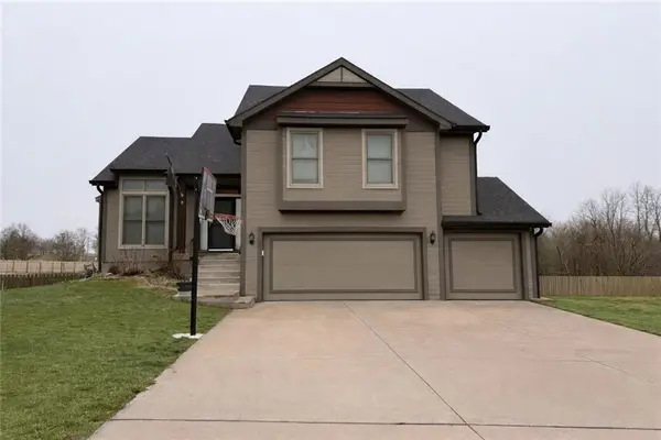 805 NW 109th Terrace, Kansas City, MO 64155