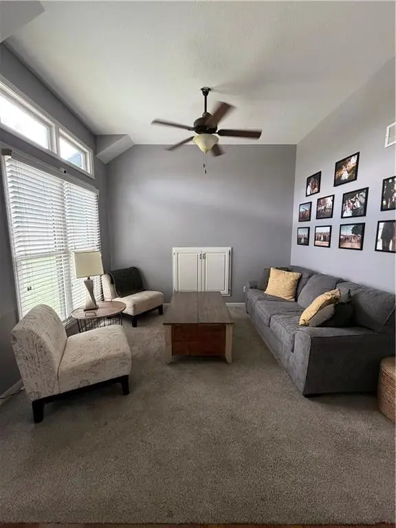 805 NW 109th Terrace, Kansas City, MO 64155 - #2