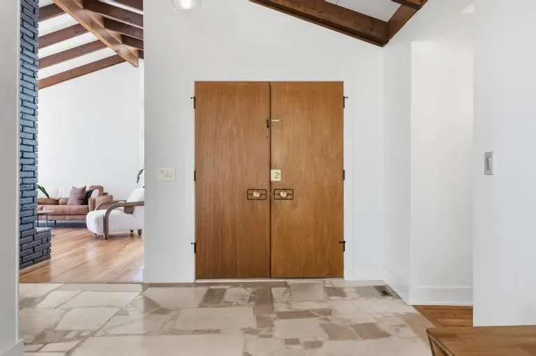 10339 High Drive, Leawood, KS 66206 - #3