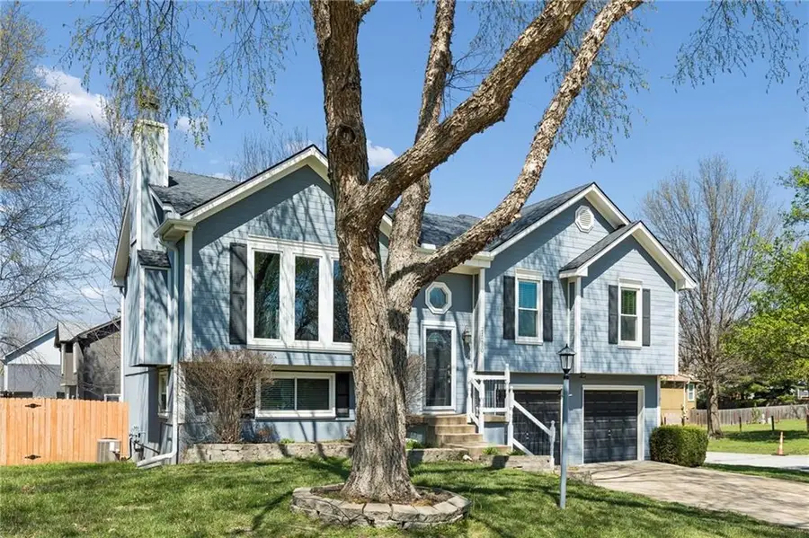 21250 W 124th Street, Olathe, KS 66061 - #2