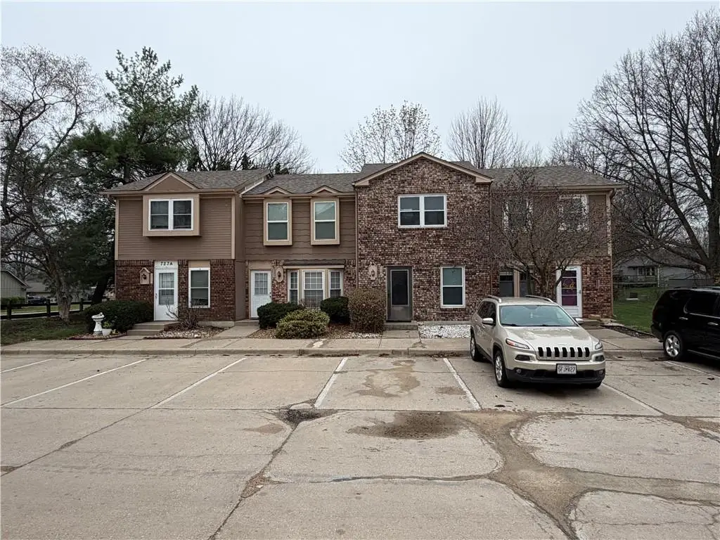 727 SW Liggett Road #C, Blue Springs, MO 64015 - #1