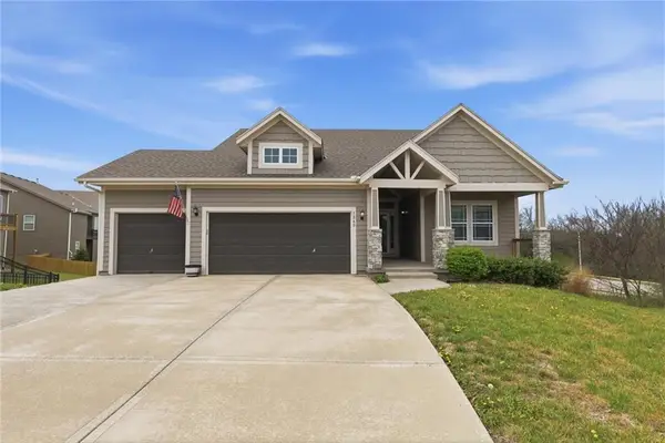 1060 N Sumac Street, Olathe, KS 66061