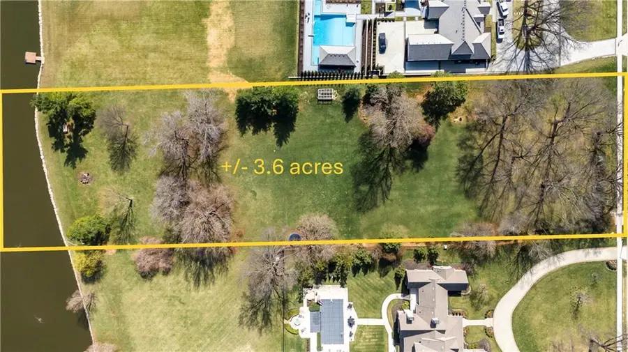 8801 Mission Road, Leawood, KS 66206 - #3