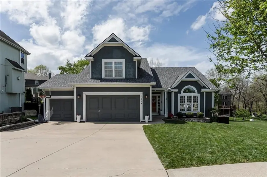 23716 W 53rd Street, Shawnee, KS 66226 - #2