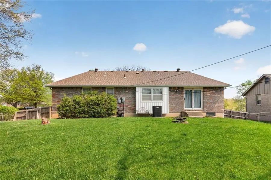 4228 S Stayton Avenue, Independence, MO 64055 - #3