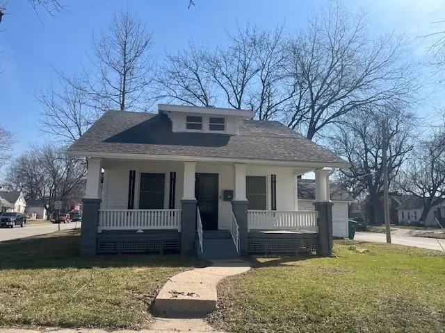 325 Brown Avenue, Osawatomie, KS 66064 - #1