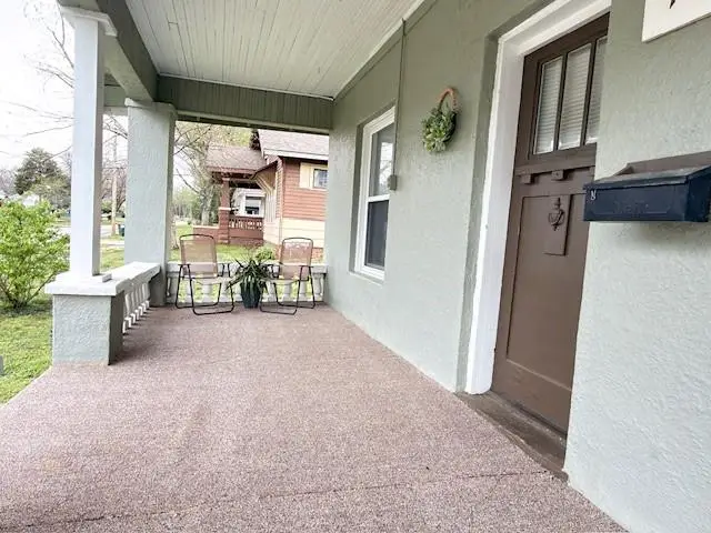 718 N Main Street, Nevada, MO 64772 - #2