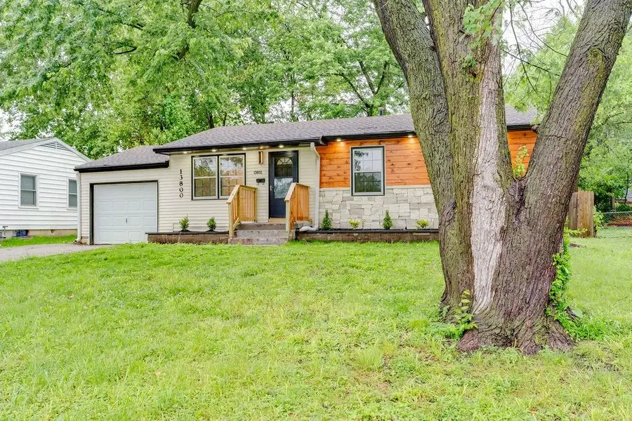 13800 11th Street, Grandview, MO 64030 - #2