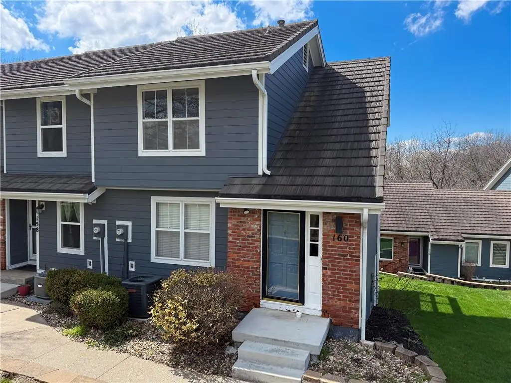 160 NE Bayview Drive, Lees Summit, MO 64064 - #1