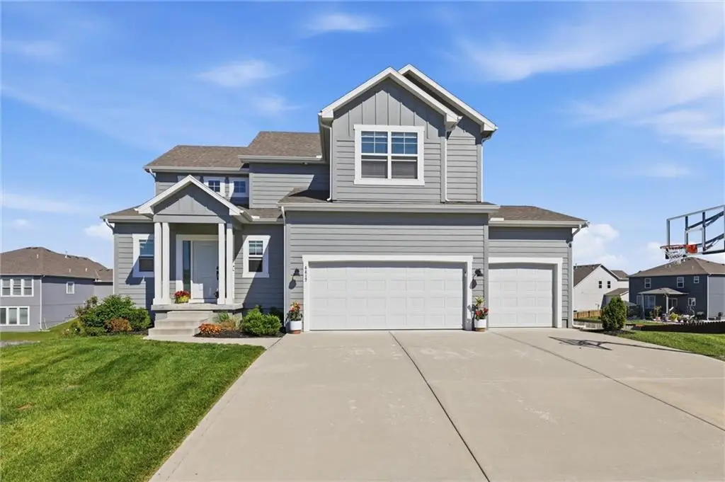 4417 SW Tanzanite Circle, Lees Summit, MO 64082 - #1