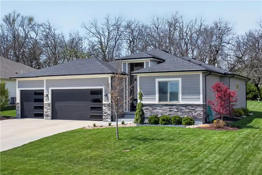 9115 SW 12th Street, Lees Summit, MO 64064 - #3