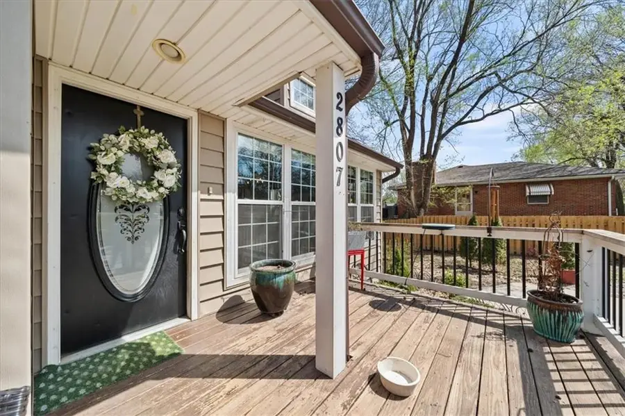 2807 N Twyman Road, Independence, MO 64058 - #3