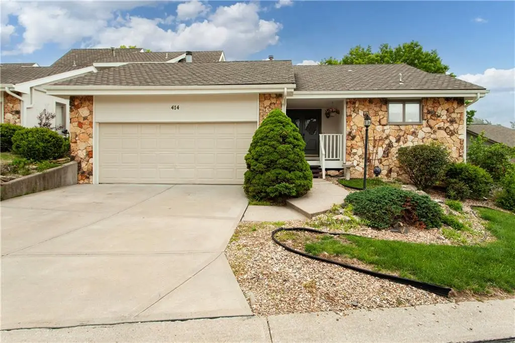 414 NE Point Drive, Lees Summit, MO 64064 - #1