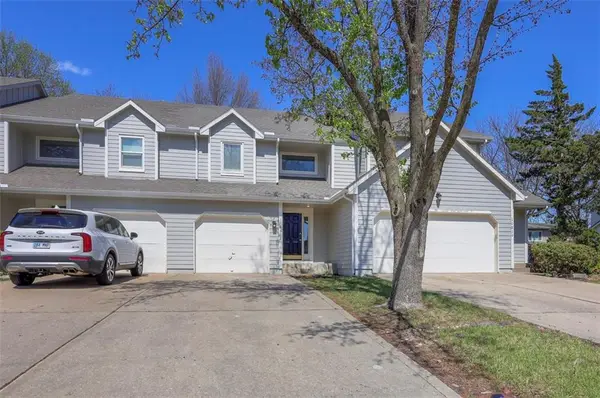 10812 W 116th Street, Overland Park, KS 66210