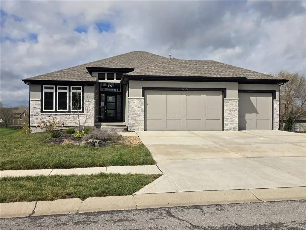 1205 Hampton Drive, Raymore, MO 64083 - #1