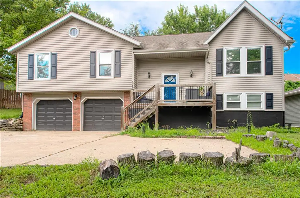 636 Sheidley Avenue, Bonner Springs, KS 66012 - #1