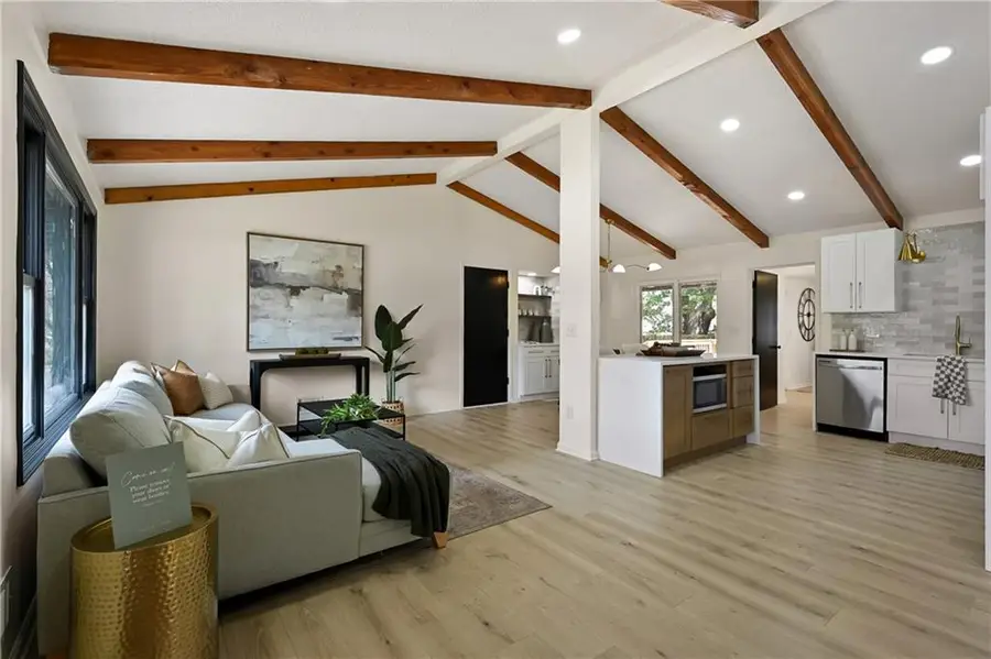 7529 Lamar Avenue, Prairie Village, KS 66208 - #3